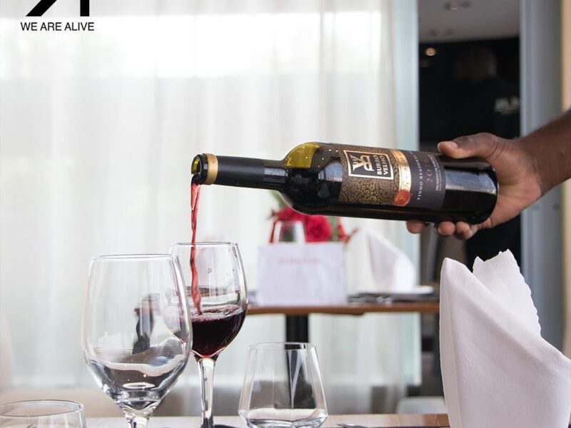 Alive Restaurante & Lounge