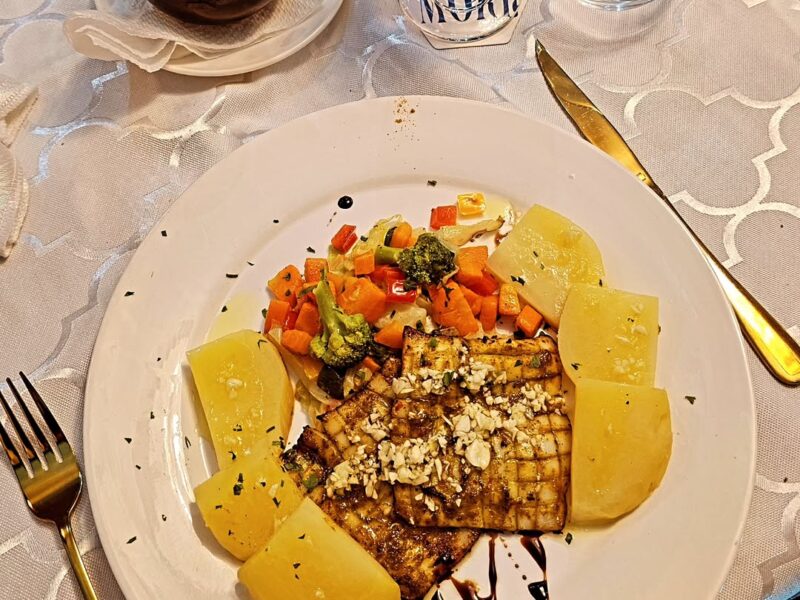 Catmore Restaurante e Jazz Bar